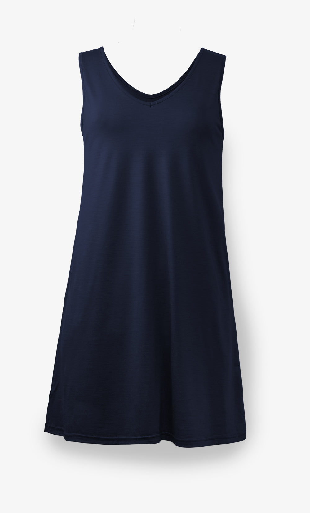 Robe en laine mérinos couleur marino, ultra légère avec poches, fabriquée au Québec – idéale pour voyager léger et rester élégante.